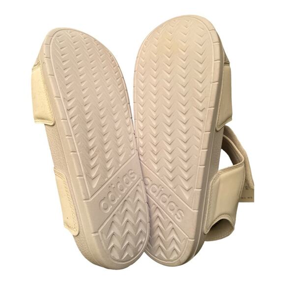 New Womens Adidas Adilette Sandal 9 - Picture 5 of 5